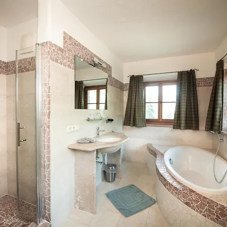 Kleinbretteneben Σαλέ *